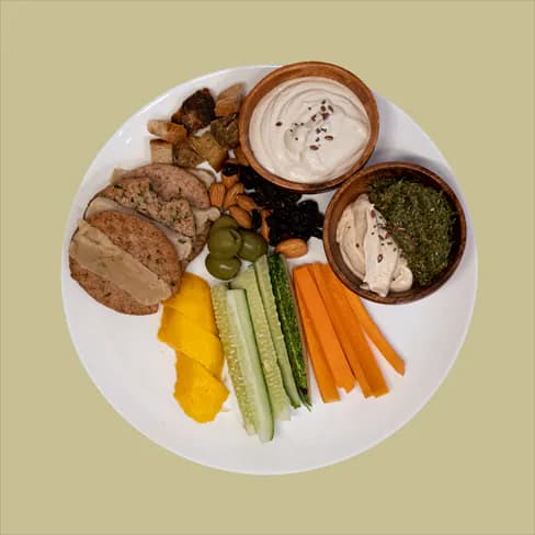 Cheesy Raw Plate