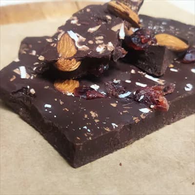Raw Homemade Dark Chocolate (75%)