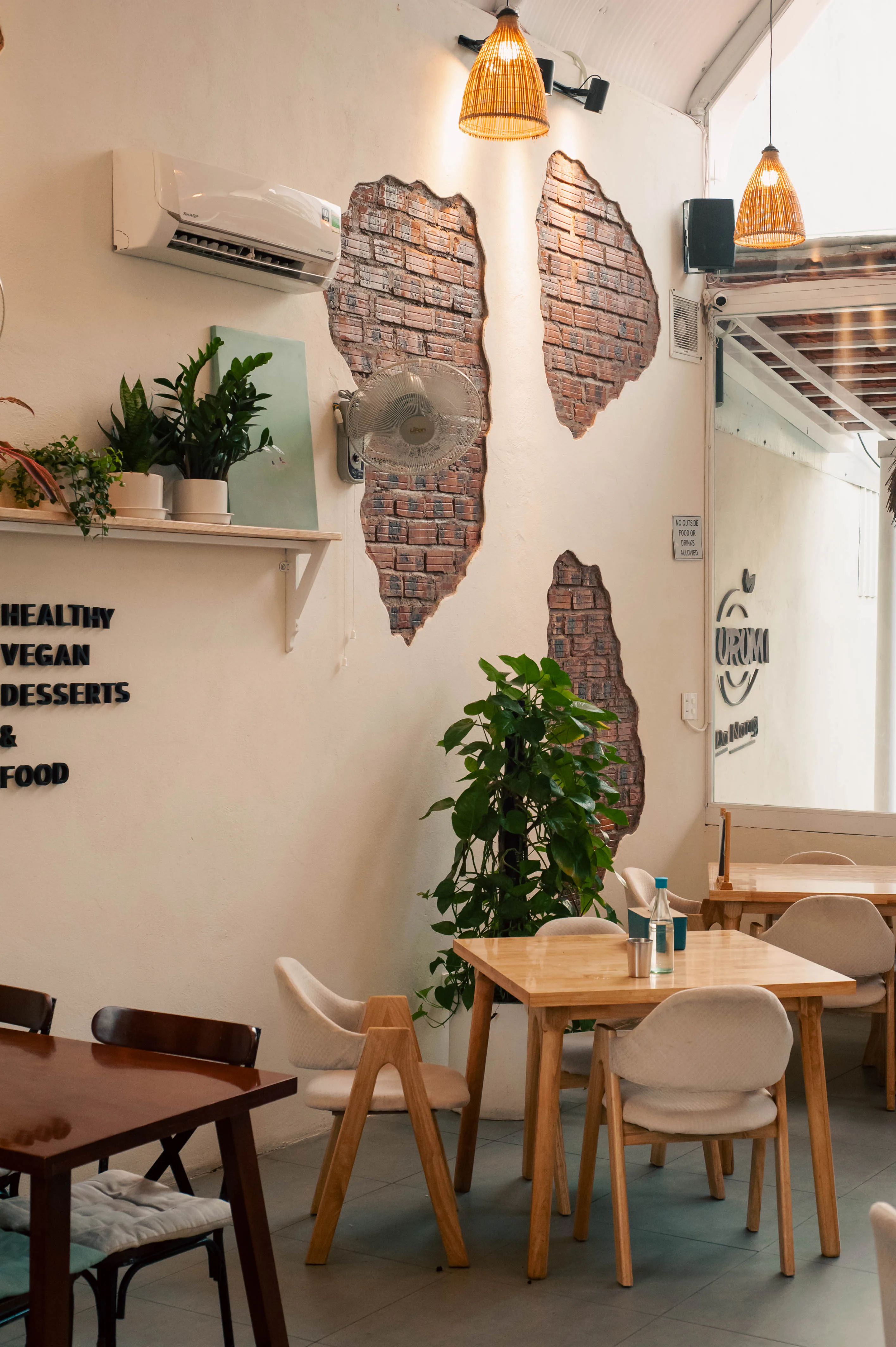 Da Nang branch interior from the new photo set