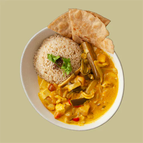 amarillo Thai curry con arroz integral y tofu (picante A Bit)